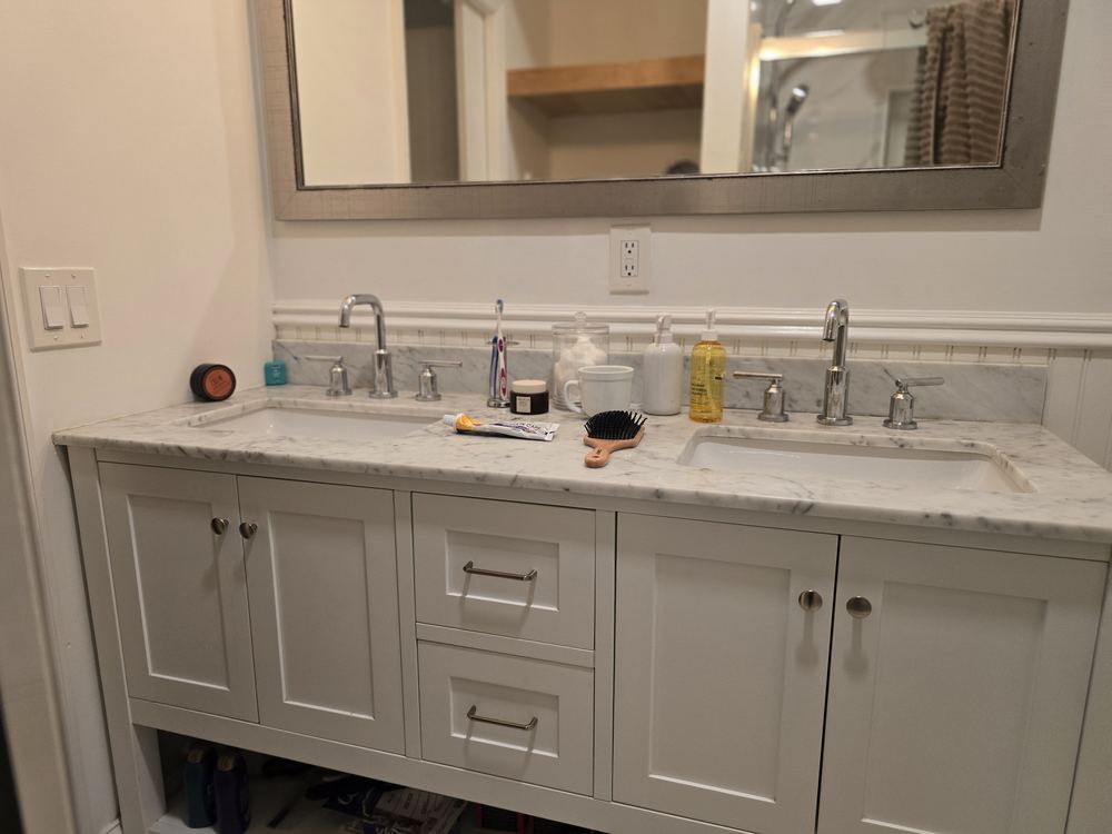 The double-sink vanity in the ensuite bathroom